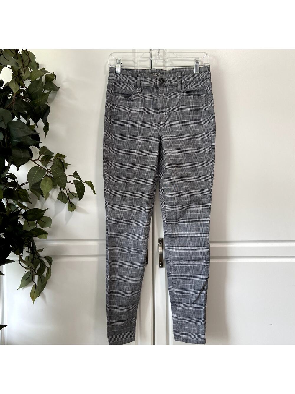 American Eagle Gray Plaid Skinny Pants Womens Size 4 Super Stretch